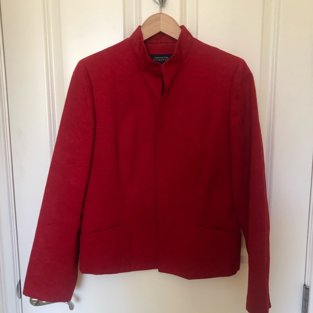 Jones New York Cardigan Jacket Size 10.  Red Damask